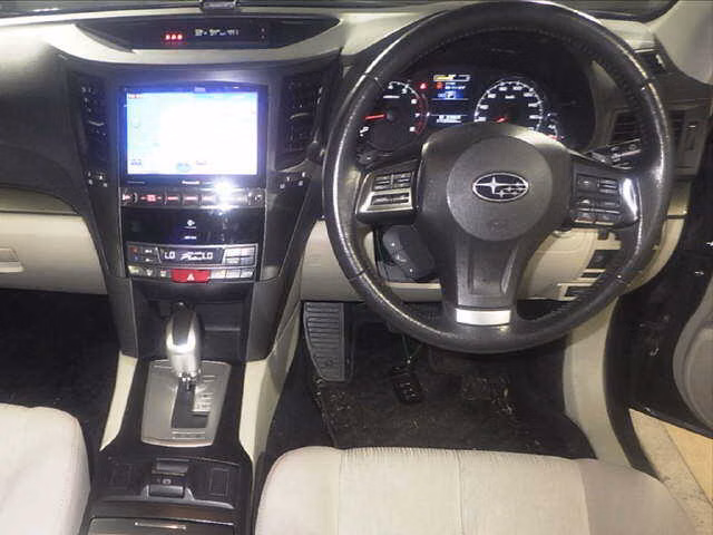 SUBARU LEGACY