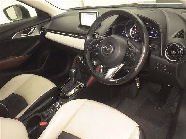 MAZDA CX-3