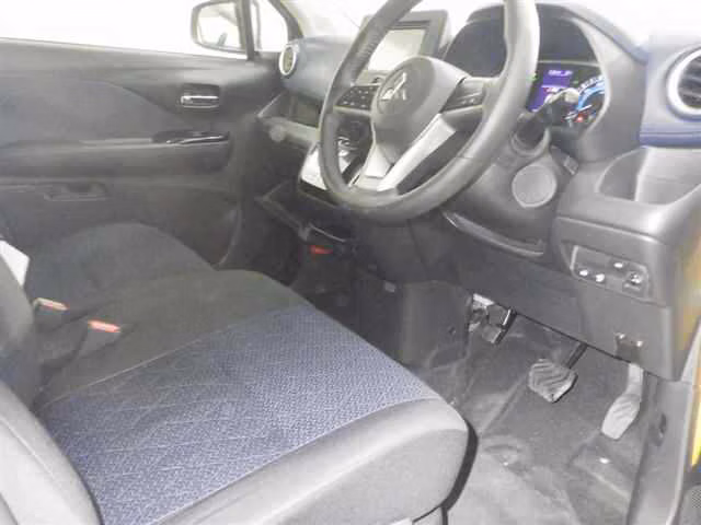 MITSUBISHI EK X