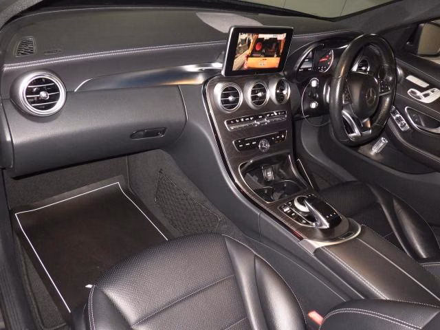 MERCEDES-BENZ C-CLASS
