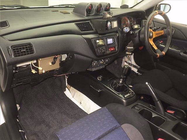 MITSUBISHI LANCER EVOLUTION
