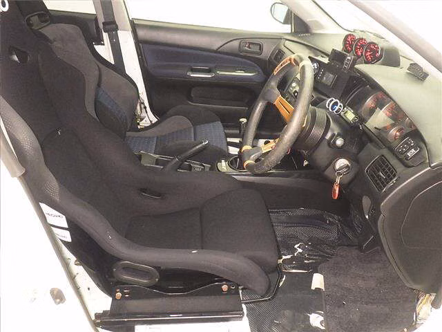 MITSUBISHI LANCER EVOLUTION