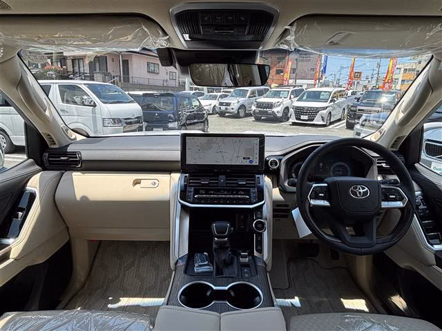 TOYOTA LAND CRUISER