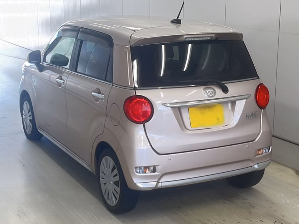 DAIHATSU CAST
