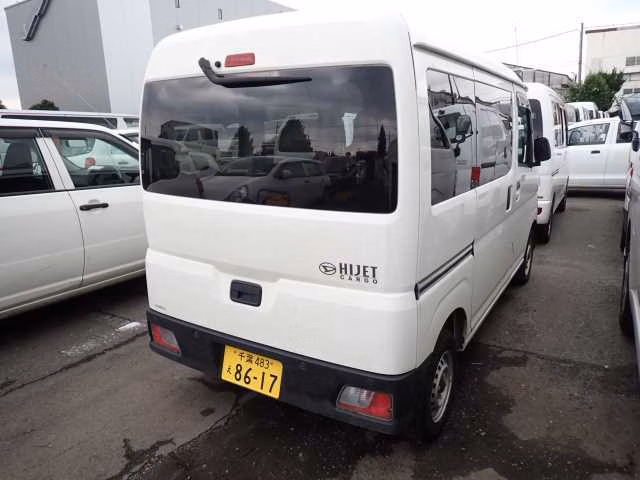 DAIHATSU ATRAI