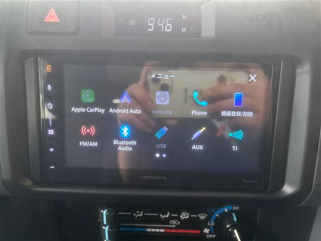 TOYOTA LAND CRUISER