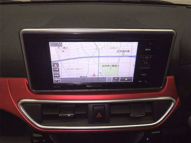 DAIHATSU CAST