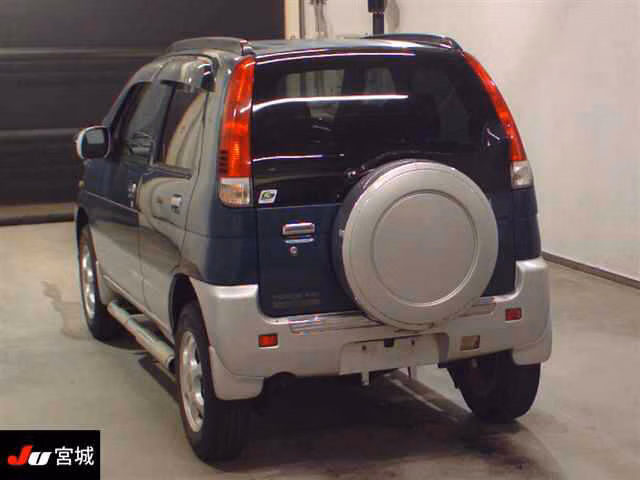 DAIHATSU TERIOS KID