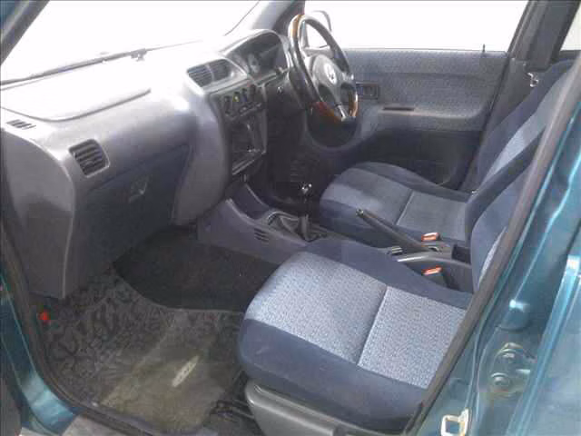 DAIHATSU TERIOS KID