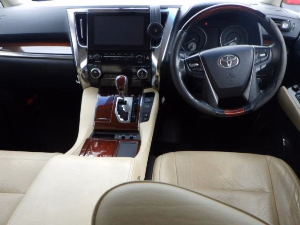TOYOTA VELLFIRE