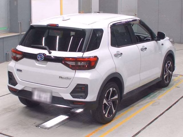 DAIHATSU ROCKY