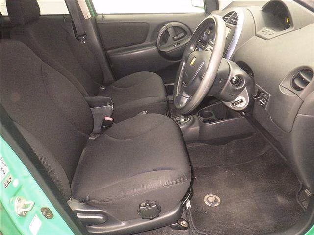 TOYOTA WILL CYPHA