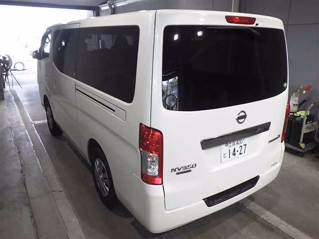 NISSAN NV350 CARAVAN