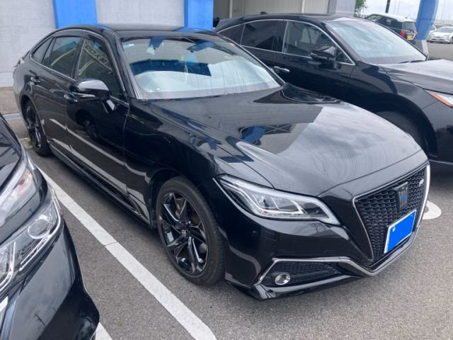 TOYOTA CROWN