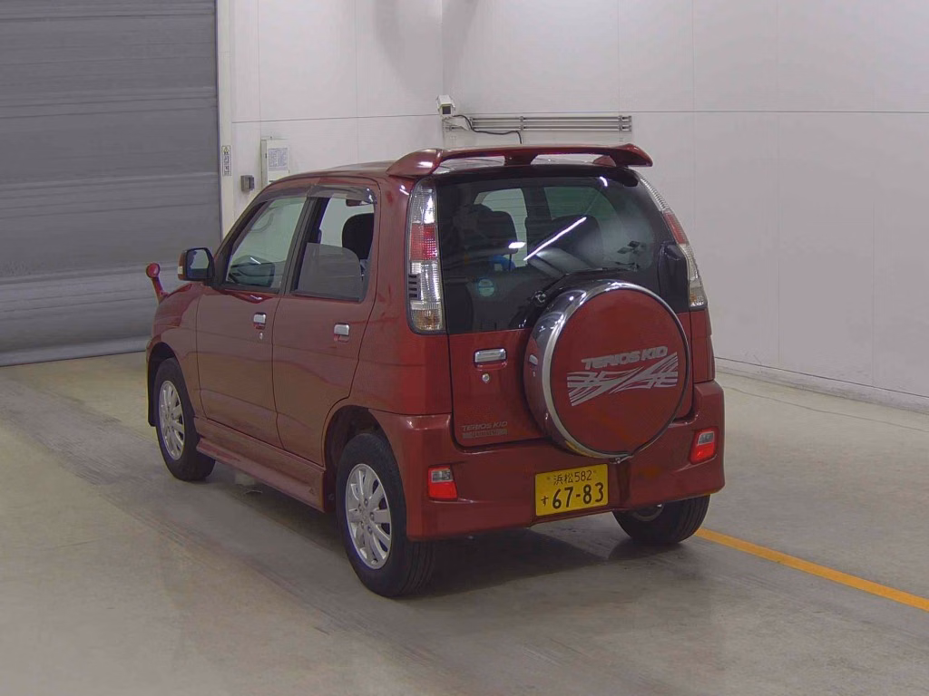 DAIHATSU TERIOS KID