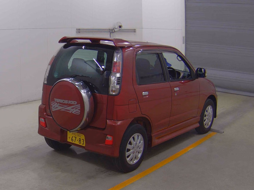 DAIHATSU TERIOS KID