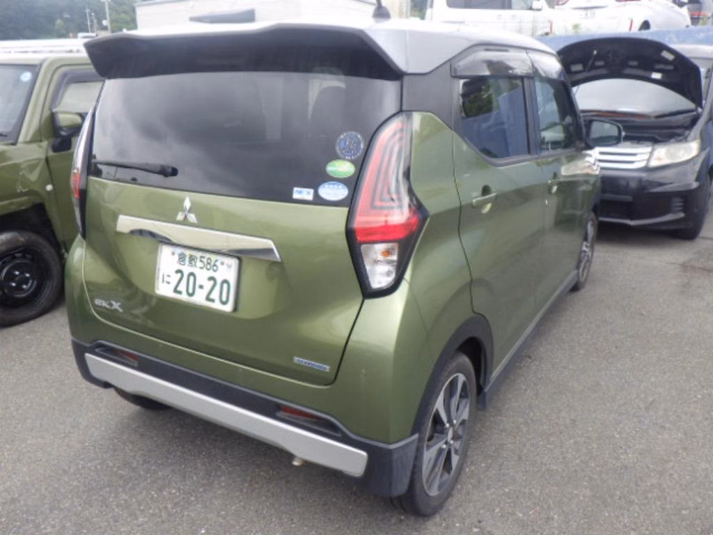 MITSUBISHI EK X