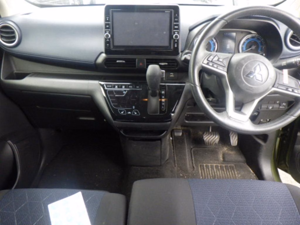 MITSUBISHI EK X