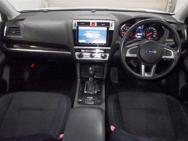 SUBARU LEGACY B4