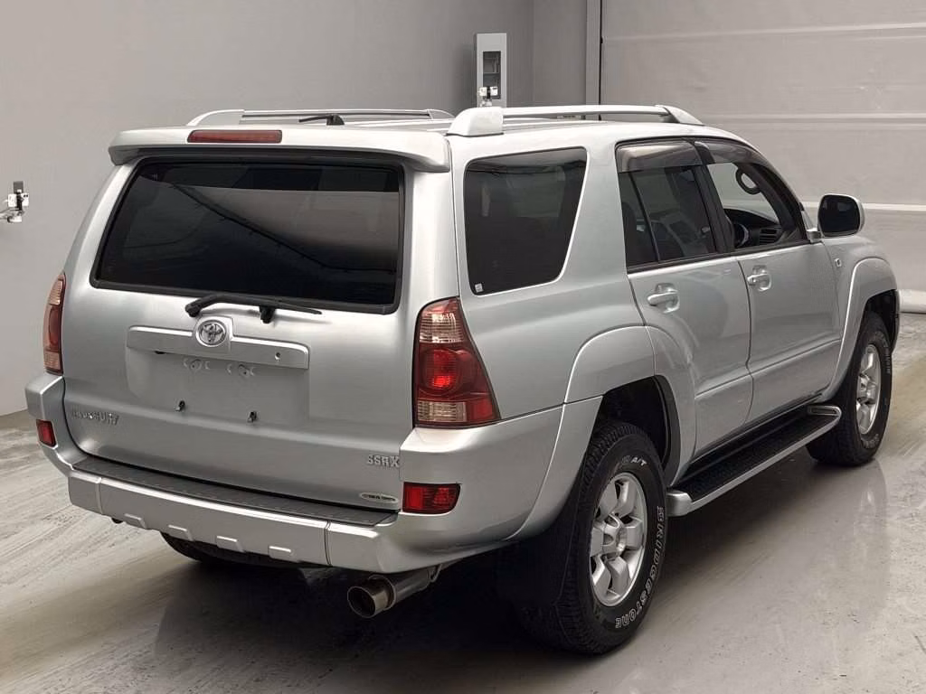 TOYOTA HILUX SURF