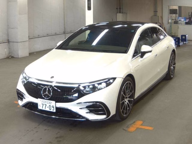 MERCEDES-BENZ EQS