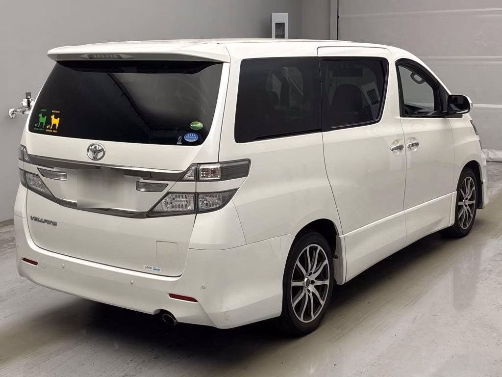 TOYOTA VELLFIRE