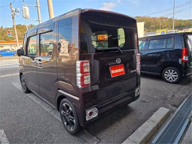 DAIHATSU WAKE