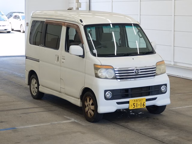 DAIHATSU ATRAI