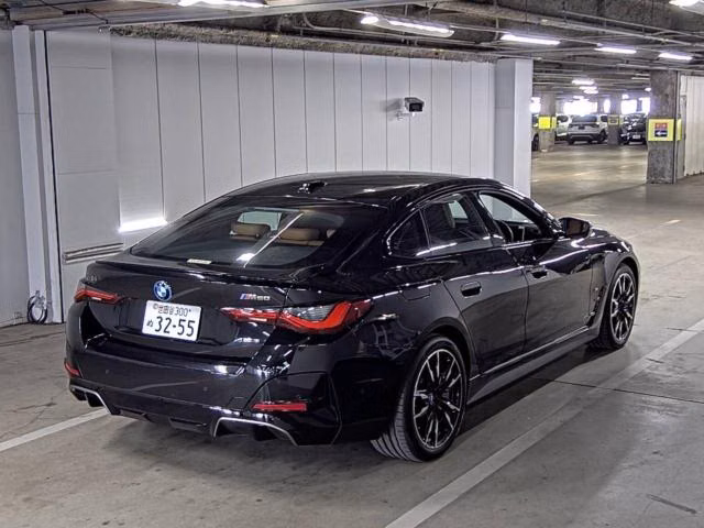 BMW I4