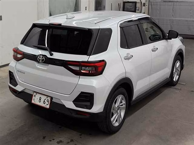 TOYOTA RAIZE