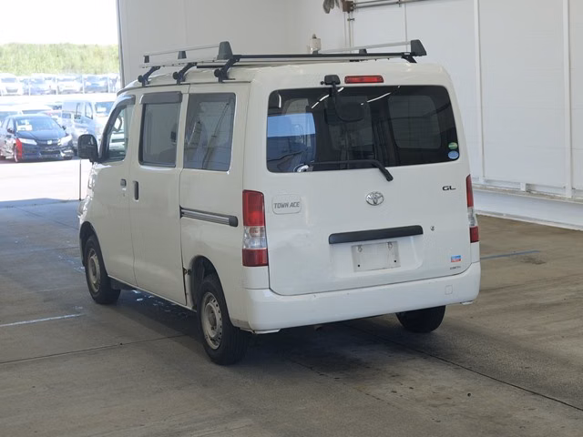 TOYOTA TOWN ACE