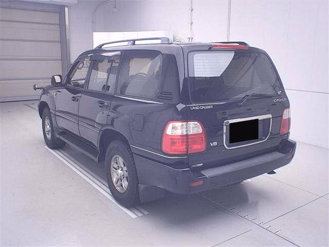TOYOTA LAND CRUISER
