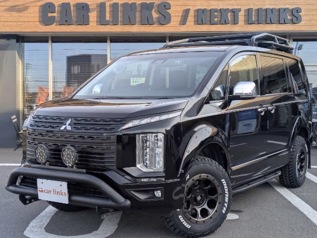 MITSUBISHI DELICA D:5