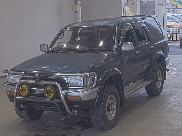 TOYOTA HILUX SURF