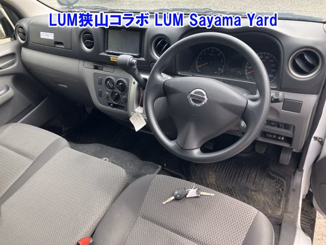NISSAN NV350 CARAVAN