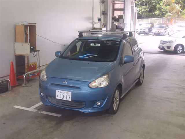 MITSUBISHI MIRAGE