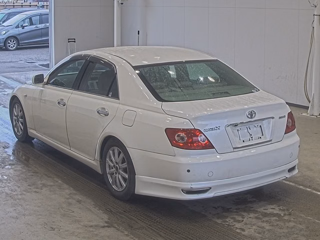 TOYOTA MARK X