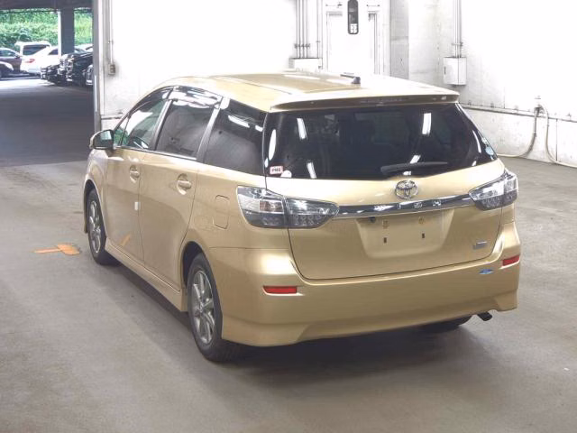 TOYOTA WISH