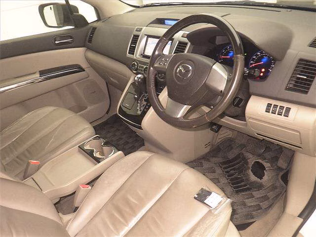 MAZDA MPV