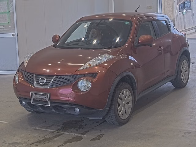 NISSAN JUKE