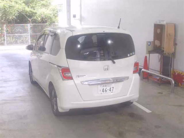 HONDA FREED