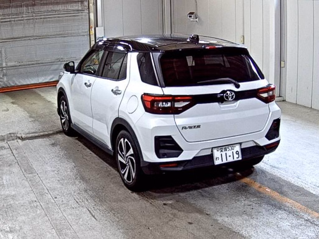 TOYOTA RAIZE