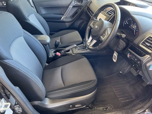 SUBARU FORESTER
