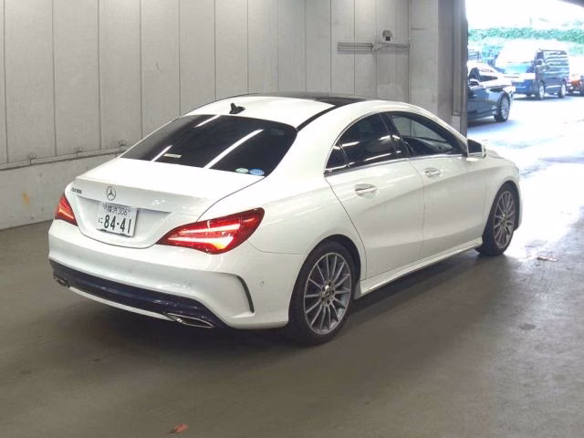MERCEDES-BENZ CLA-CLASS