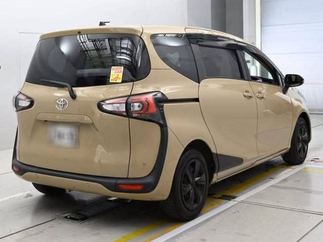TOYOTA SIENTA