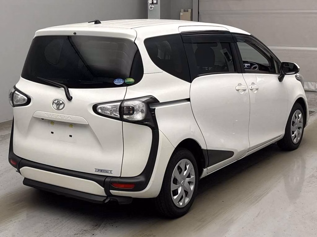 TOYOTA SIENTA