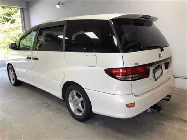 TOYOTA ESTIMA