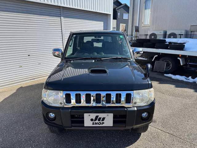 MITSUBISHI PAJERO MINI