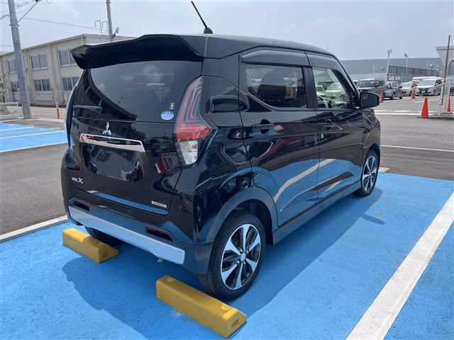 MITSUBISHI EK X
