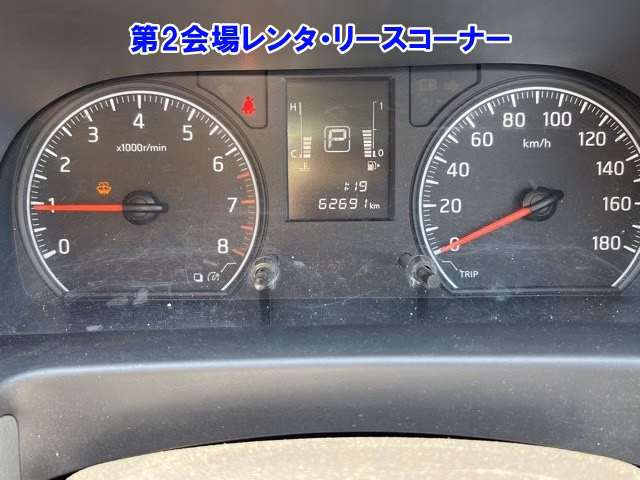 NISSAN NV350 CARAVAN